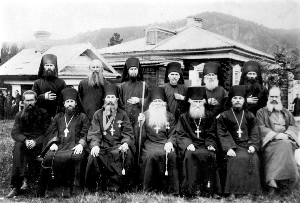 знаменский скит монахи.jpg