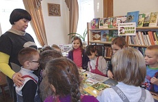 ЭКСКУРСИЯ В КНИЖНЫЙ МИР (0+)