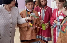 РОДОМ ИЗ ОВСЯНКИ (0+)